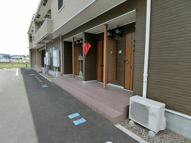 13/20 エントランス