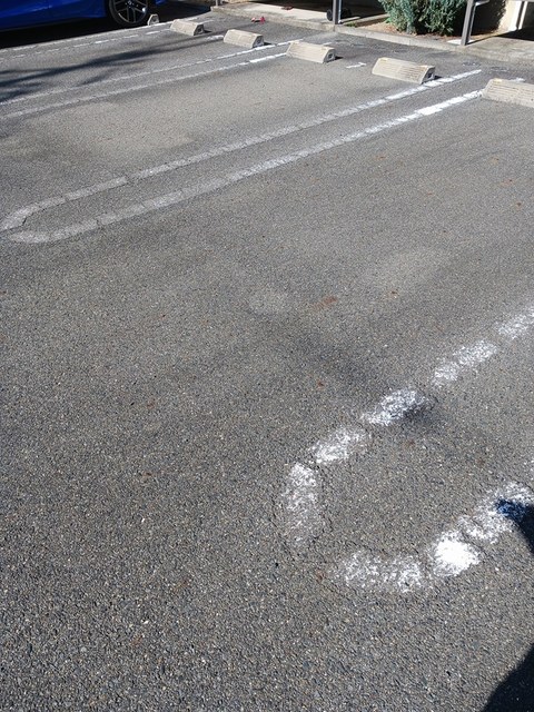14/20 駐車場