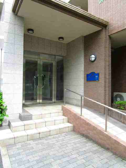 14/24 エントランス