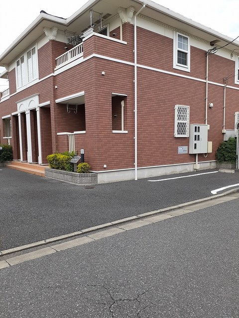 15/23 エントランス