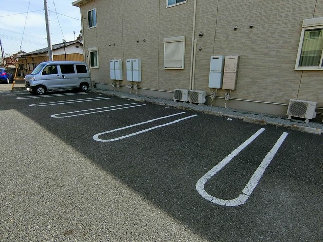 14/20 駐車場