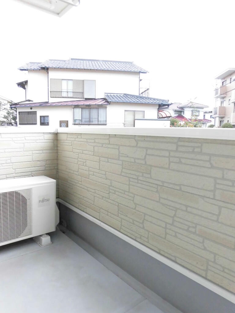 13/20 バルコニー