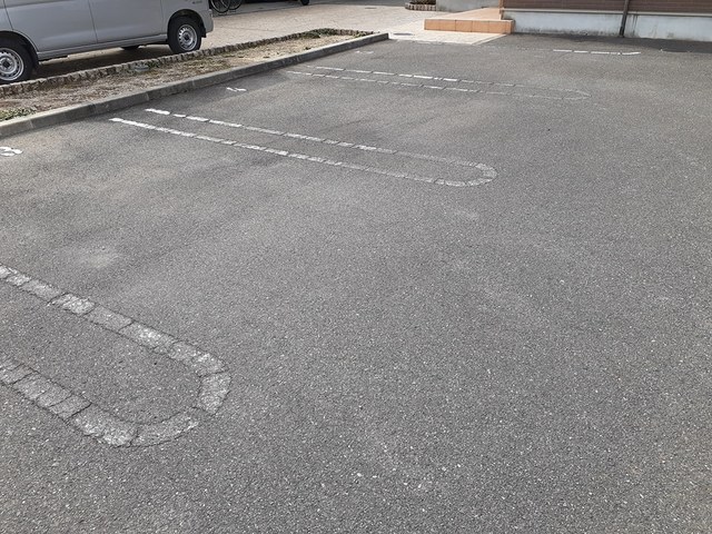 14/20 駐車場
