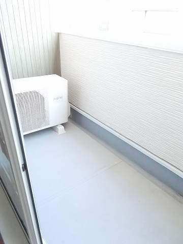 13/20 バルコニー