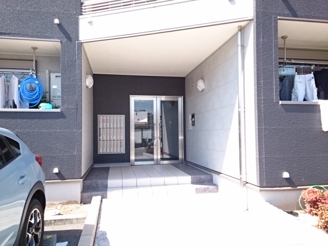 2/8 エントランス