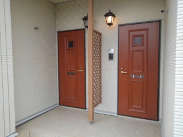 19/26 エントランス