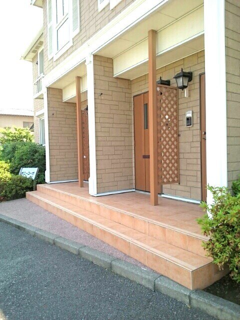 14/20 エントランス