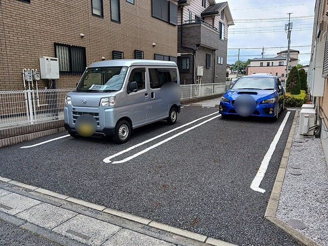 3/7 駐車場