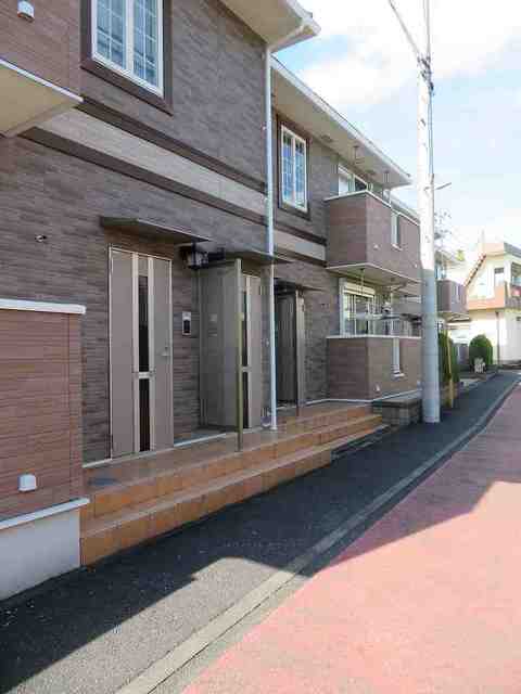 14/23 エントランス