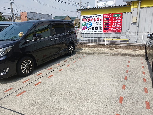 14/22 駐車場