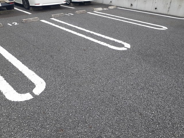 14/20 駐車場