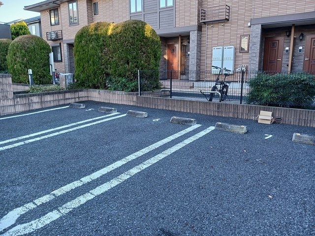 14/20 駐車場
