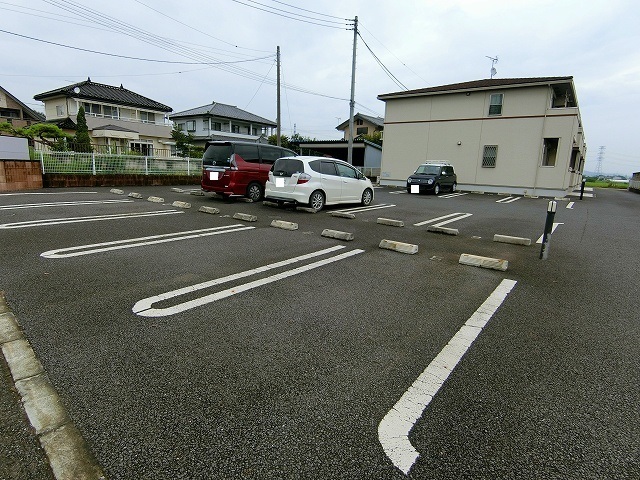 14/20 駐車場