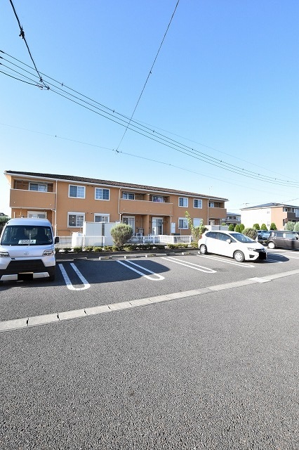 14/20 駐車場