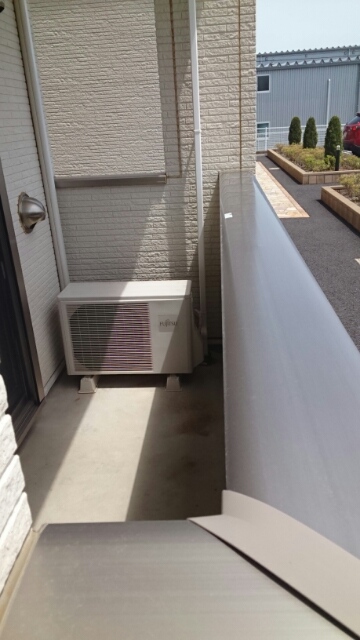 13/20 バルコニー