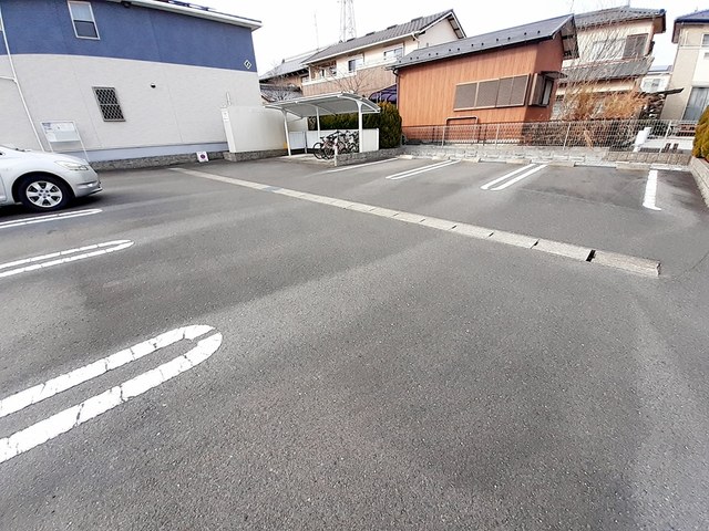 2/8 駐車場