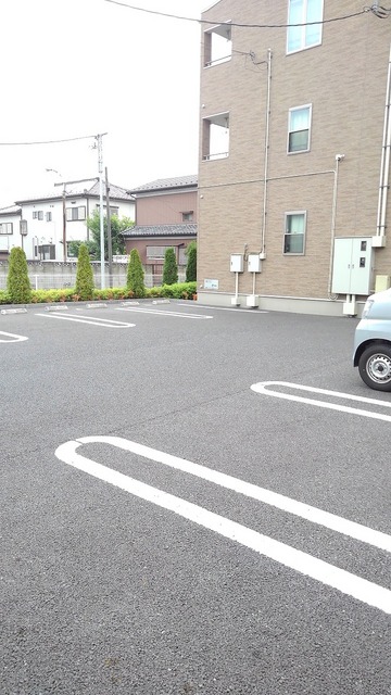 25/30 駐車場