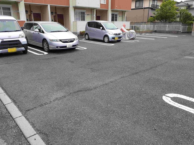 14/20 駐車場