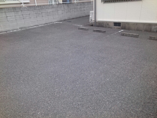 2/8 駐車場