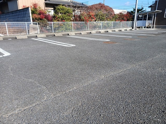 14/20 駐車場