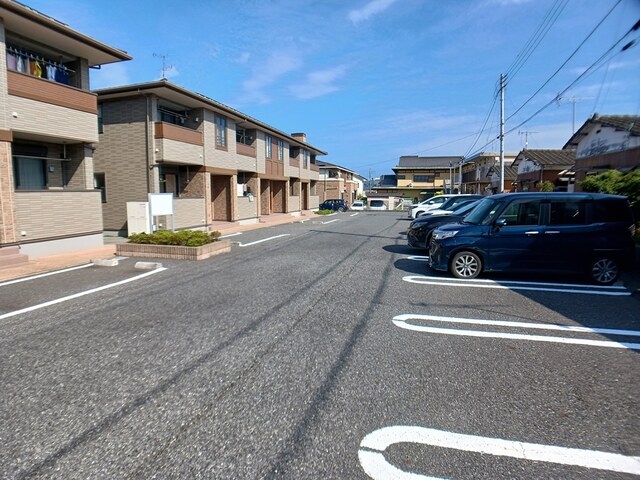 14/20 駐車場
