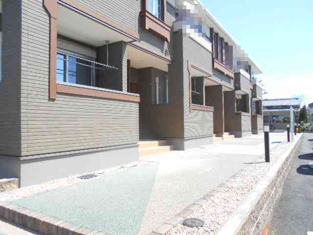 13/20 エントランス