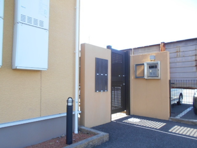 14/21 エントランス