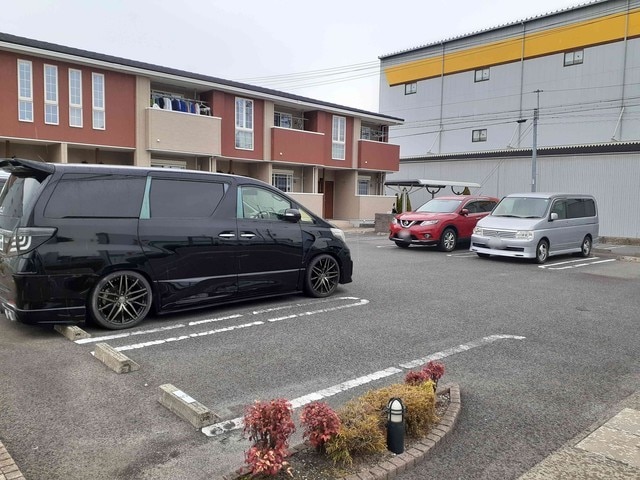 16/22 駐車場