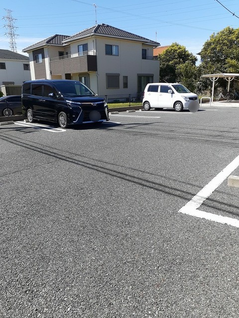 14/20 駐車場
