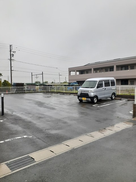 22/30 駐車場