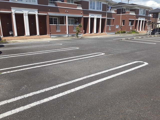 14/20 駐車場