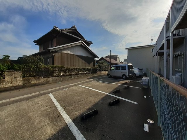 2/8 駐車場