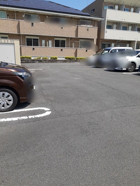 14/20 駐車場