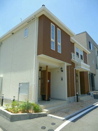 14/20 エントランス