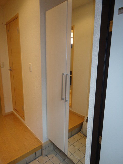 5/14 玄関