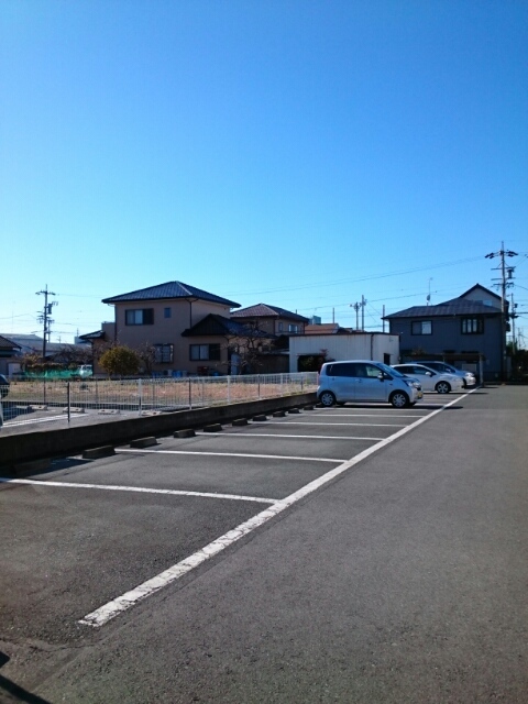 14/20 駐車場