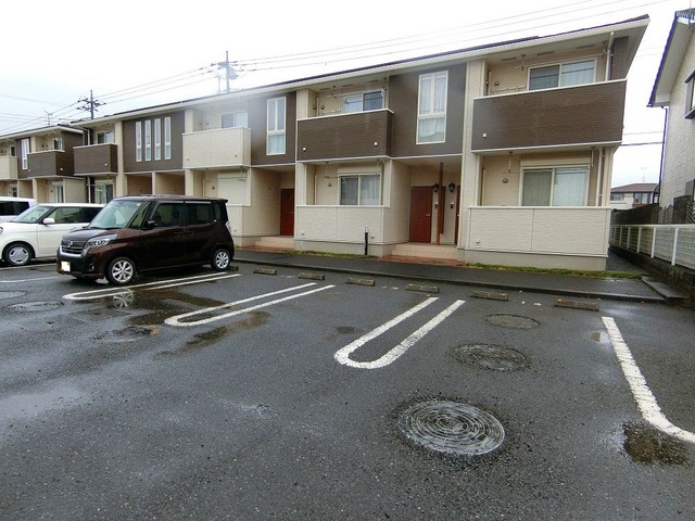 14/20 駐車場