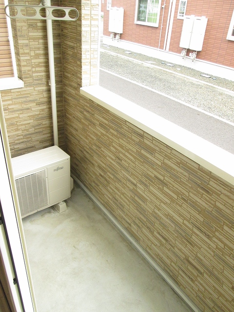 13/20 バルコニー