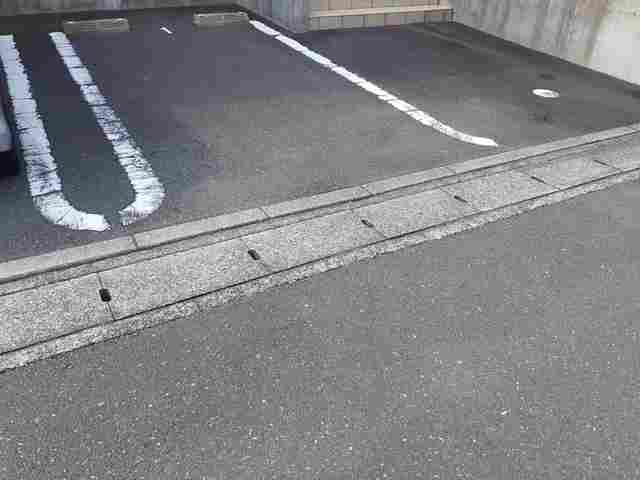 2/8 駐車場