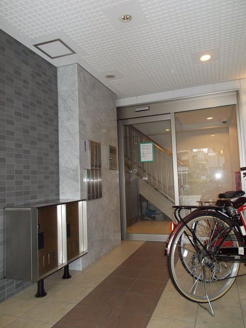 2/8 エントランス