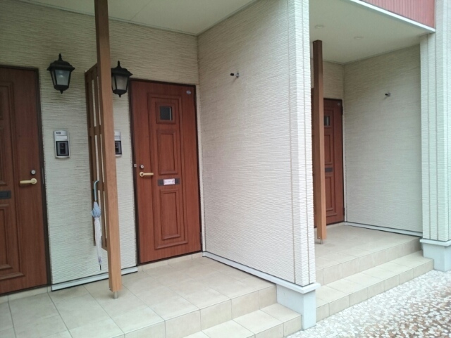 2/3 エントランス