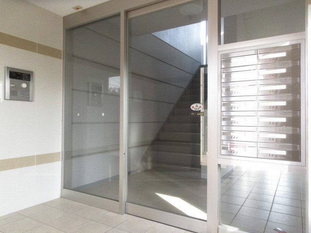 13/21 エントランス