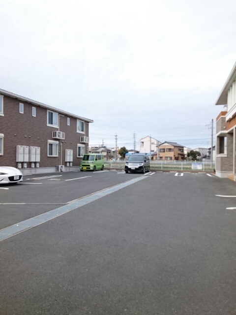 15/19 駐車場