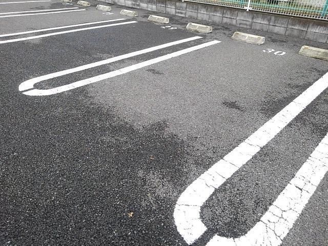 14/22 駐車場