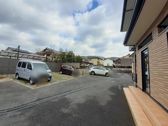 14/20 駐車場