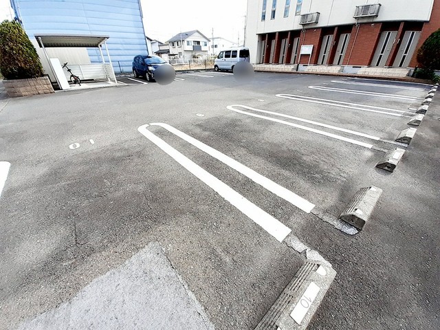 14/20 駐車場