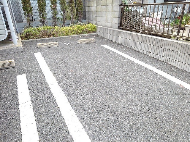 2/8 駐車場