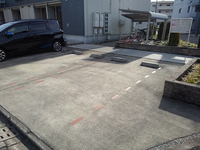 16/24 駐車場