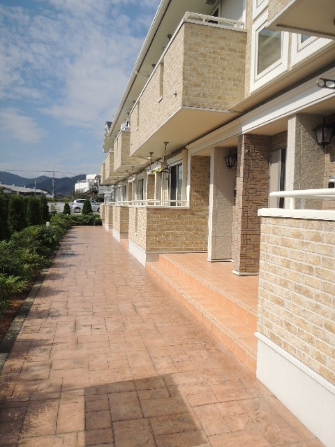 13/20 エントランス