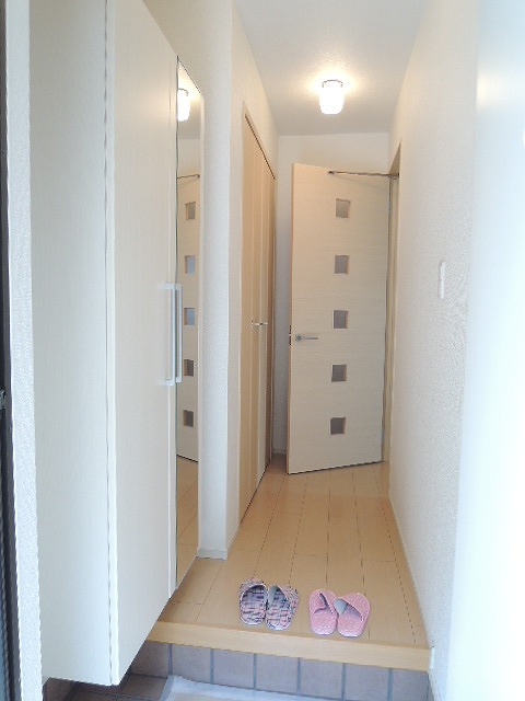 7/20 玄関